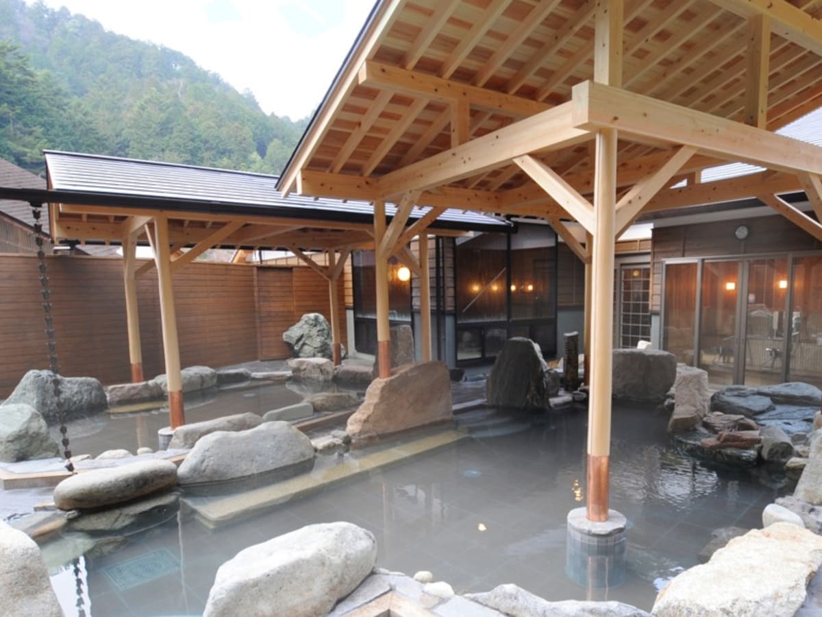 「天然かさがた温泉せせらぎの湯」公式Webサイトより