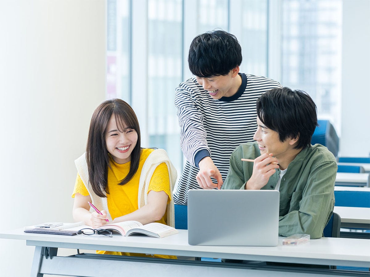 「GMARCHの中で最もお金持ちなイメージがある大学」ランキング