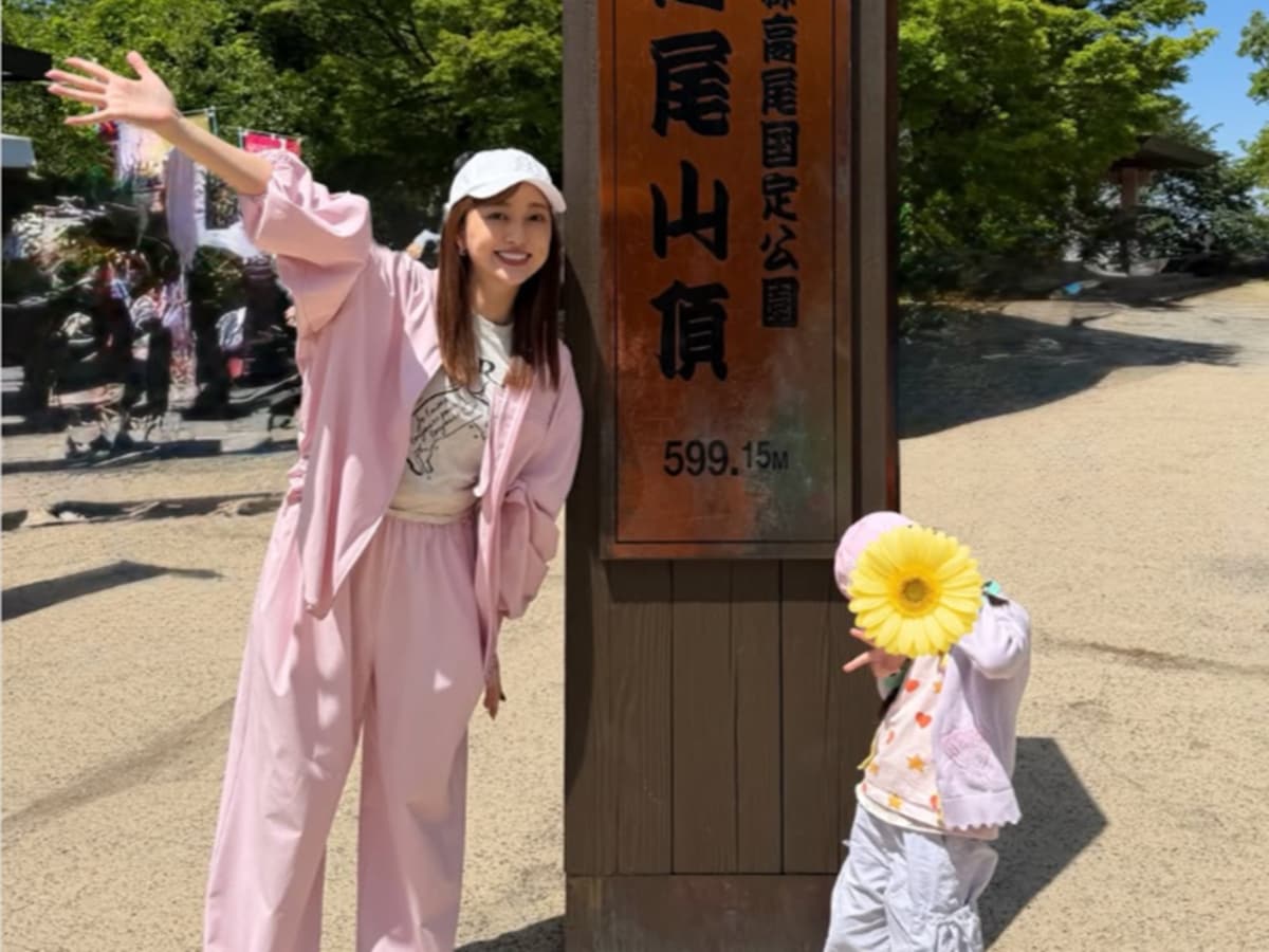 菊地亜美が高尾山で親子の時間を楽しむ！