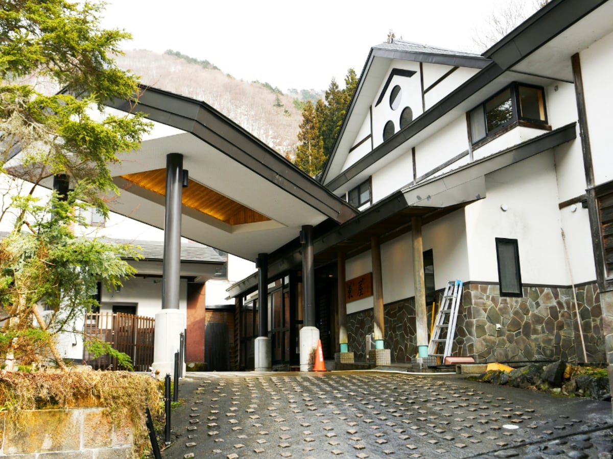 白布温泉