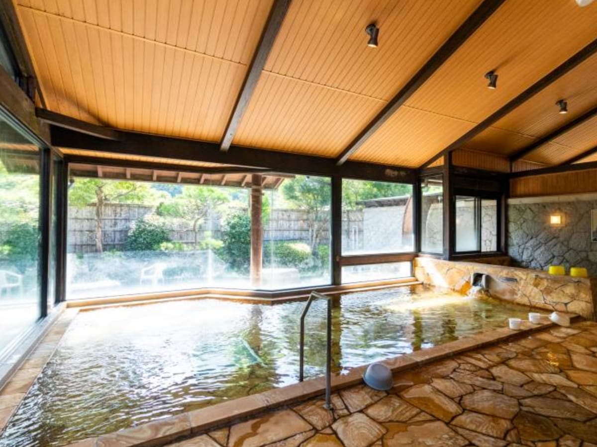 「宇土市健康福祉館 あじさいの湯」公式Webサイトより