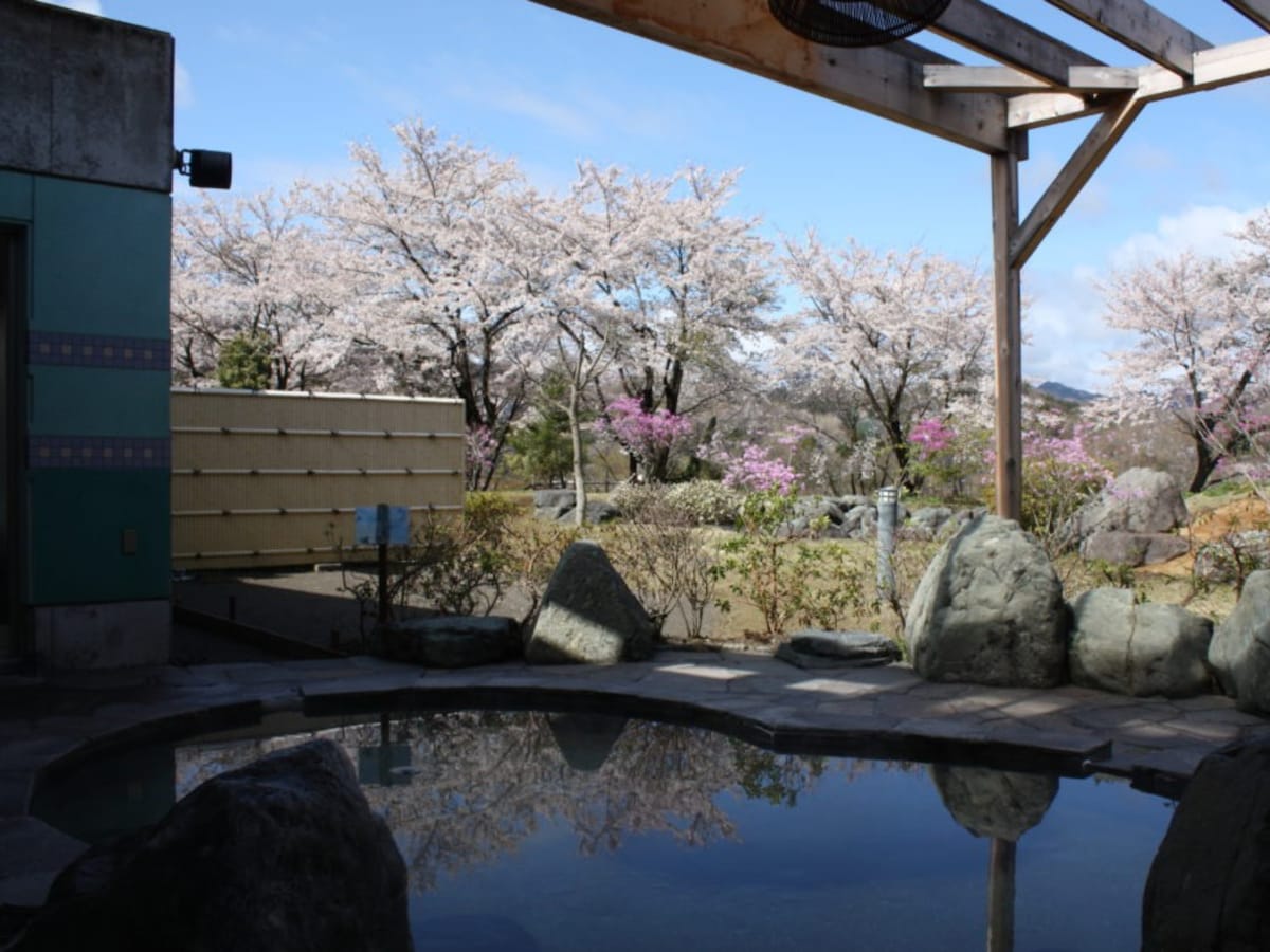 「藤野やまなみ温泉」公式Webサイトより