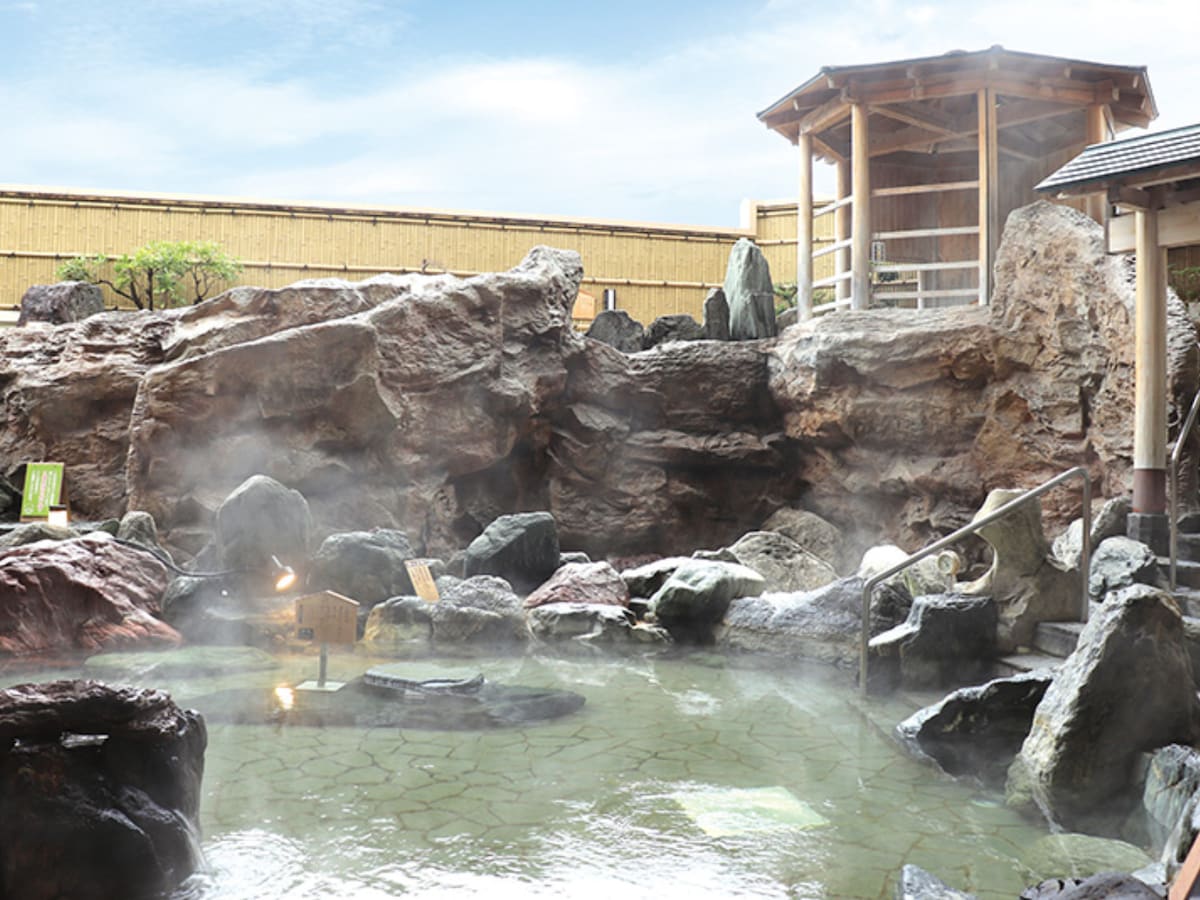 「天然温泉 花鳥風月」公式Webサイトより