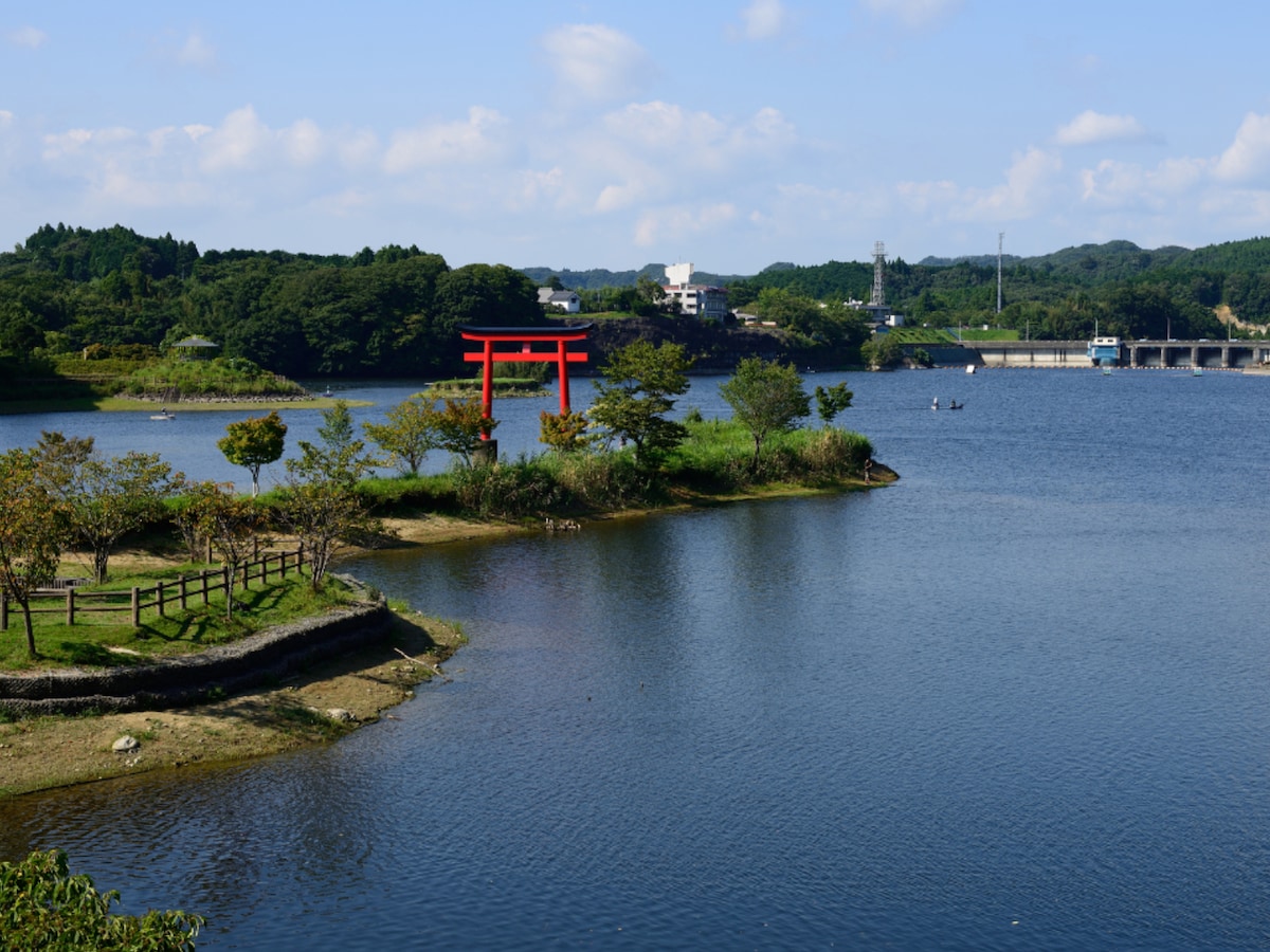 亀山湖
