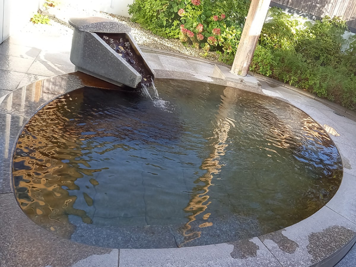 「徳良湖温泉「花笠の湯」」公式Webサイトより