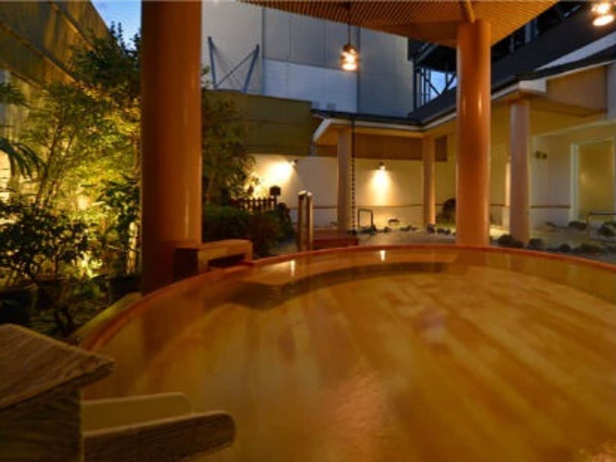 「小田原お堀端 万葉の湯」公式Webサイトより