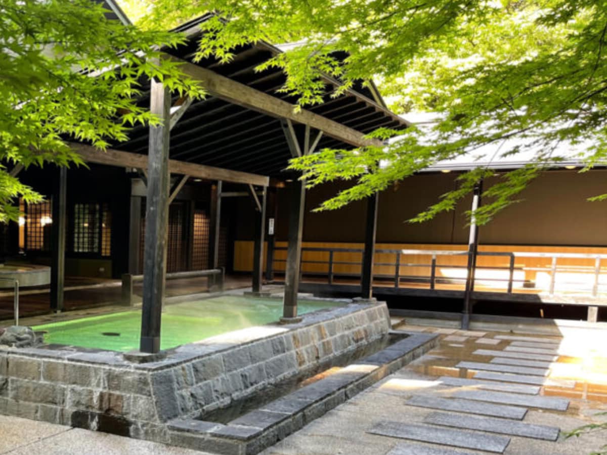 「里山の湯（ぎふ清流里山公園）」公式Webサイトより