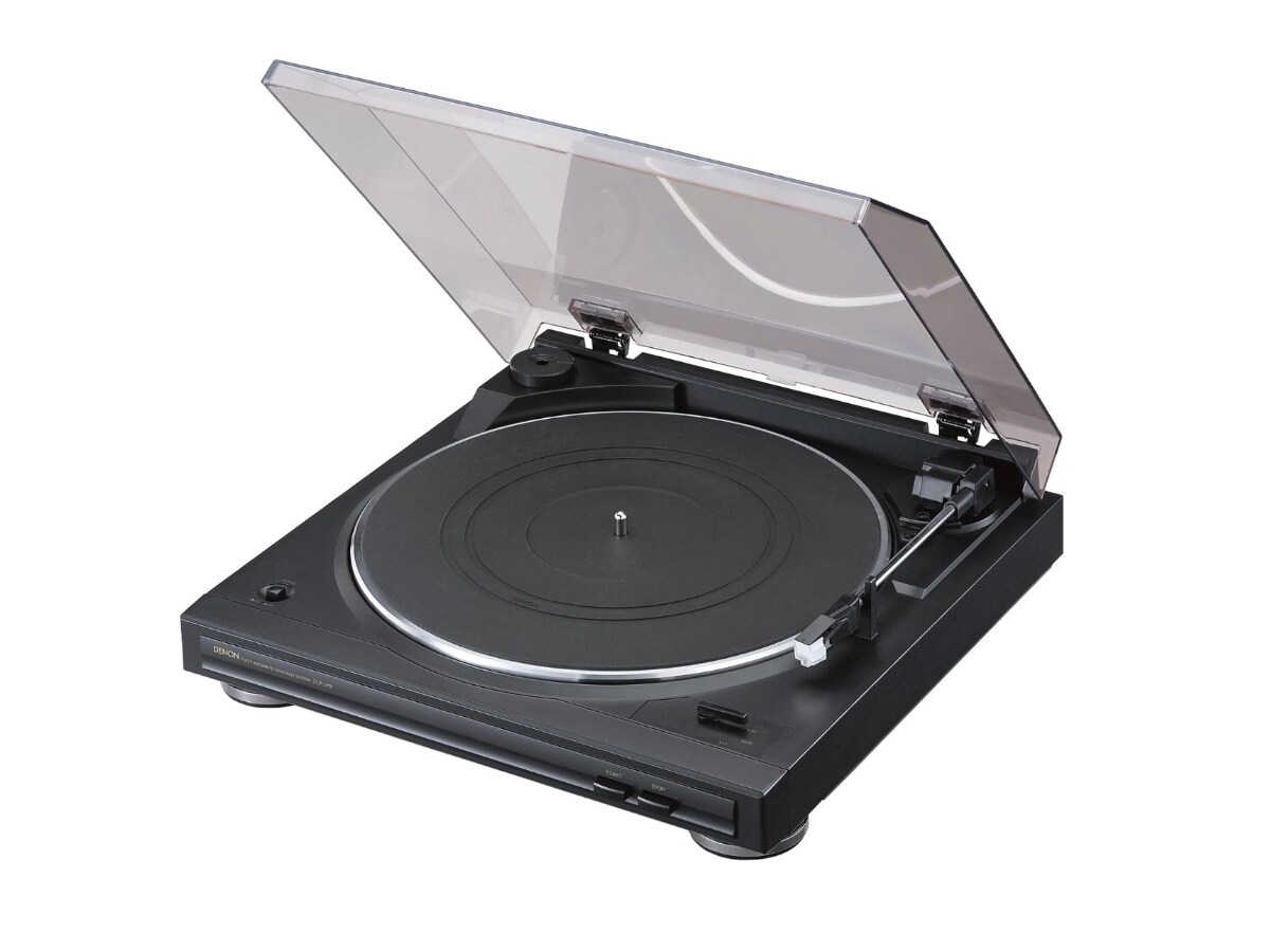 「デノン」のレコードプレーヤーの魅力って？（画像出典：Amazon）