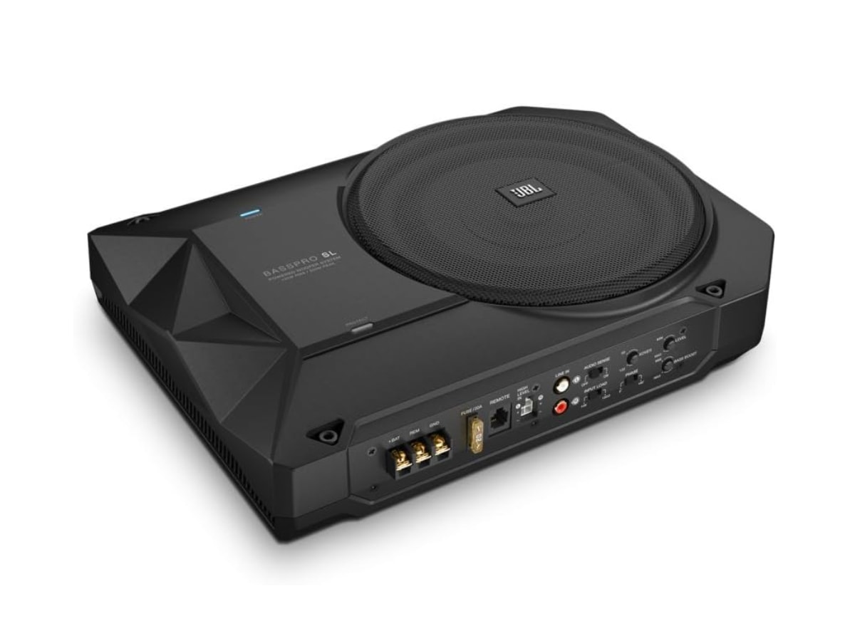 「JBL」のサブウーファーの魅力って？（画像出典：Amazon）