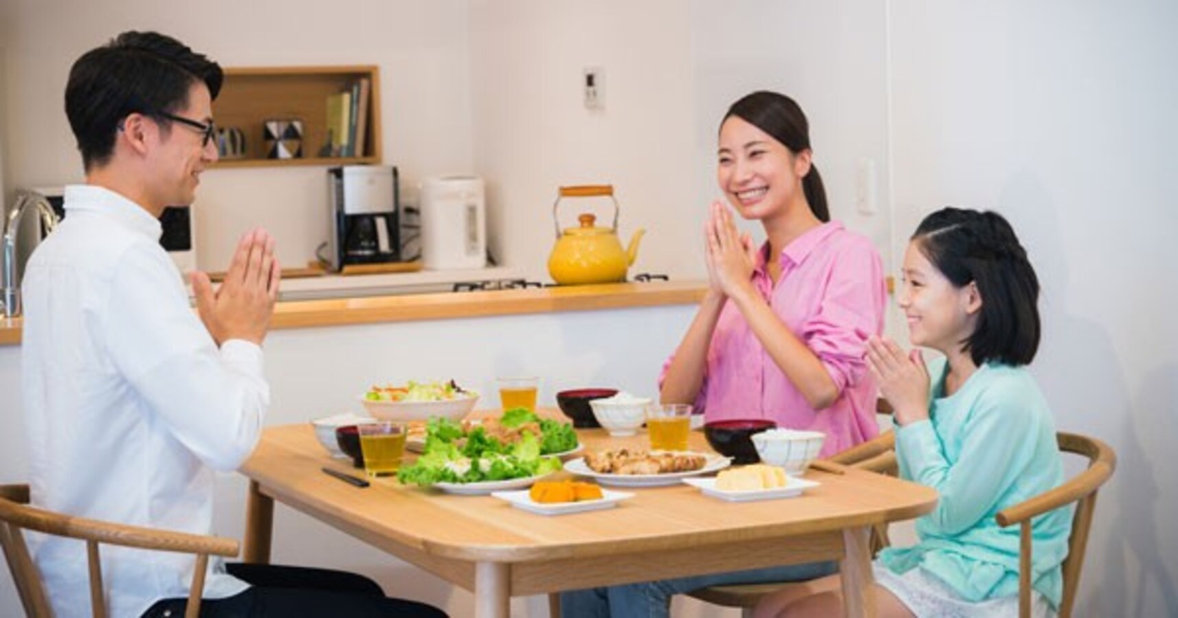 夜ごはん 一緒に食べてる 子どもが世界一幸せな国 の驚くほどシンプルな習慣 Citrus シトラス