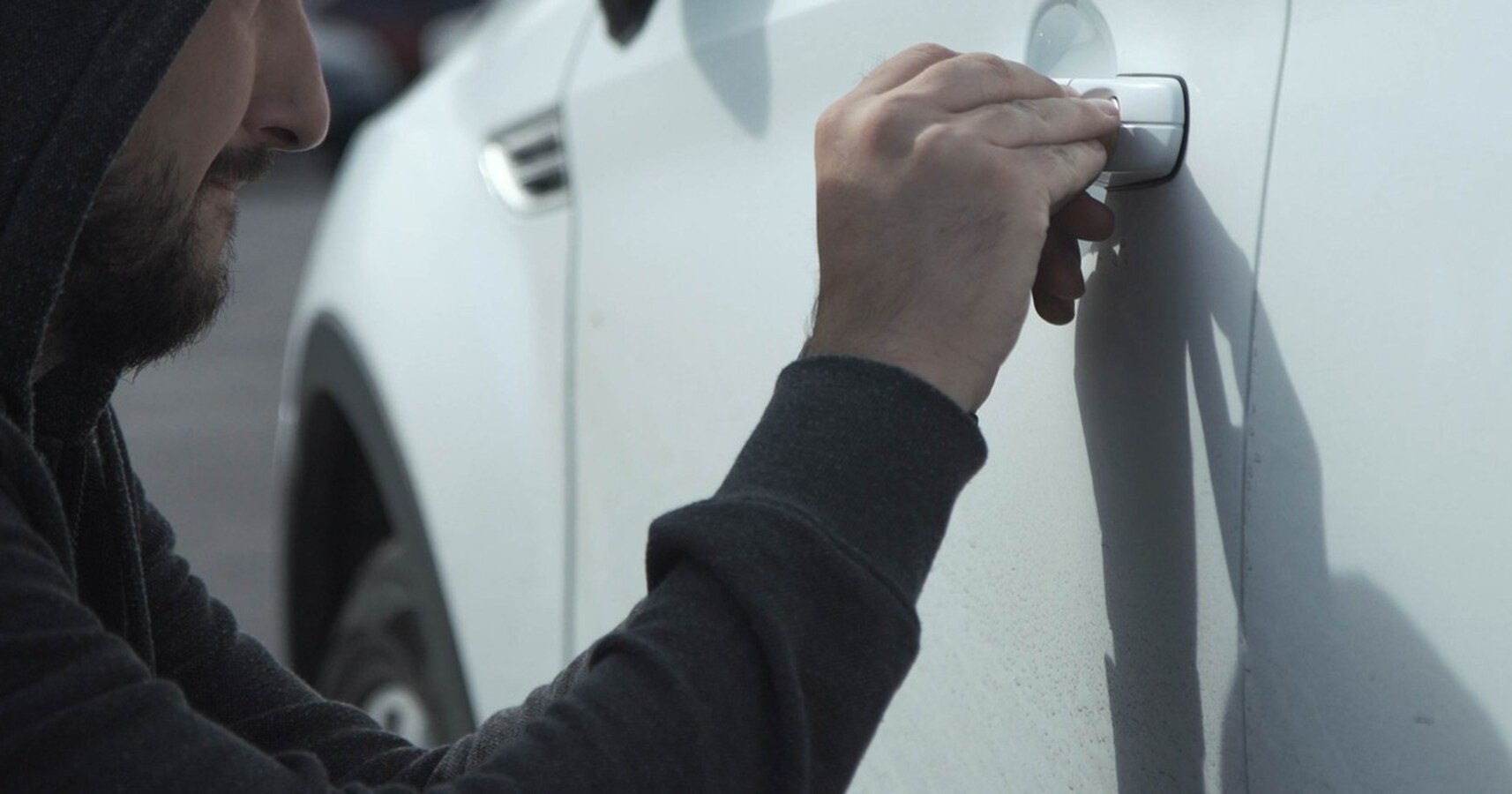 盗難台数ワースト１は プリウス 盗難率では断トツ ランクル 愛車を盗難から守る方法は意外にアナログかもしれない Citrus シトラス