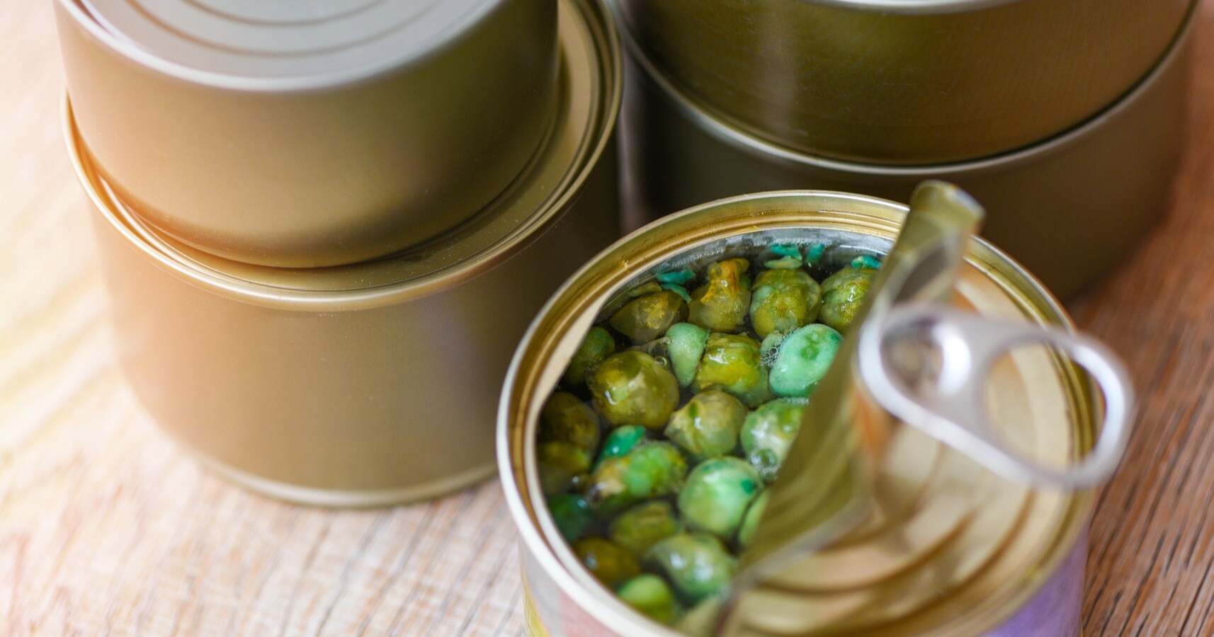 ライフハック 缶切りがない コルク抜きがないときは で代用できるんです Citrus シトラス