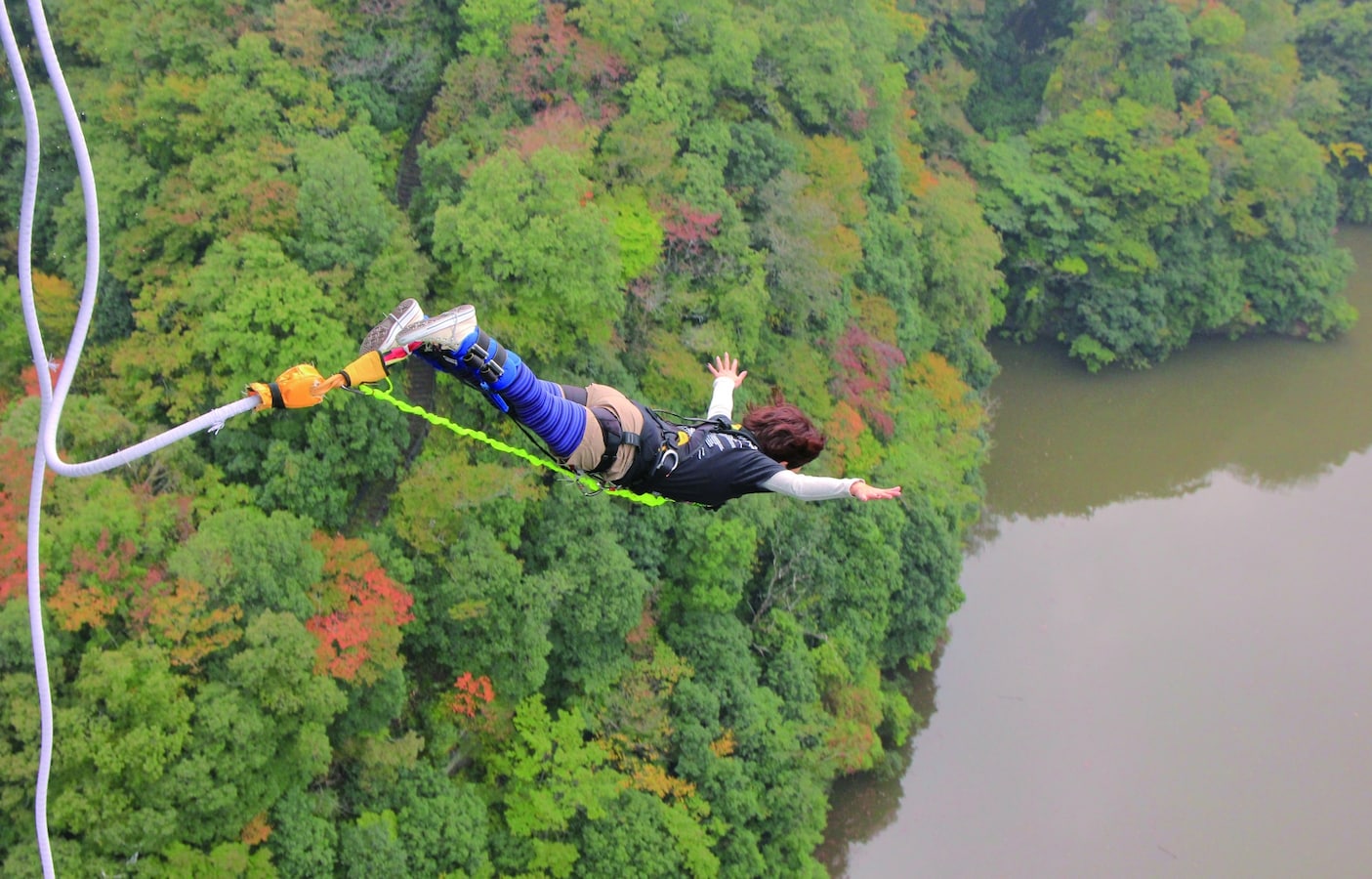 Тарзанка. Банджи джампинг. Bungy jumping Пхукет. Bungee jumping это спорт. Банджи джампинг (тарзанка).