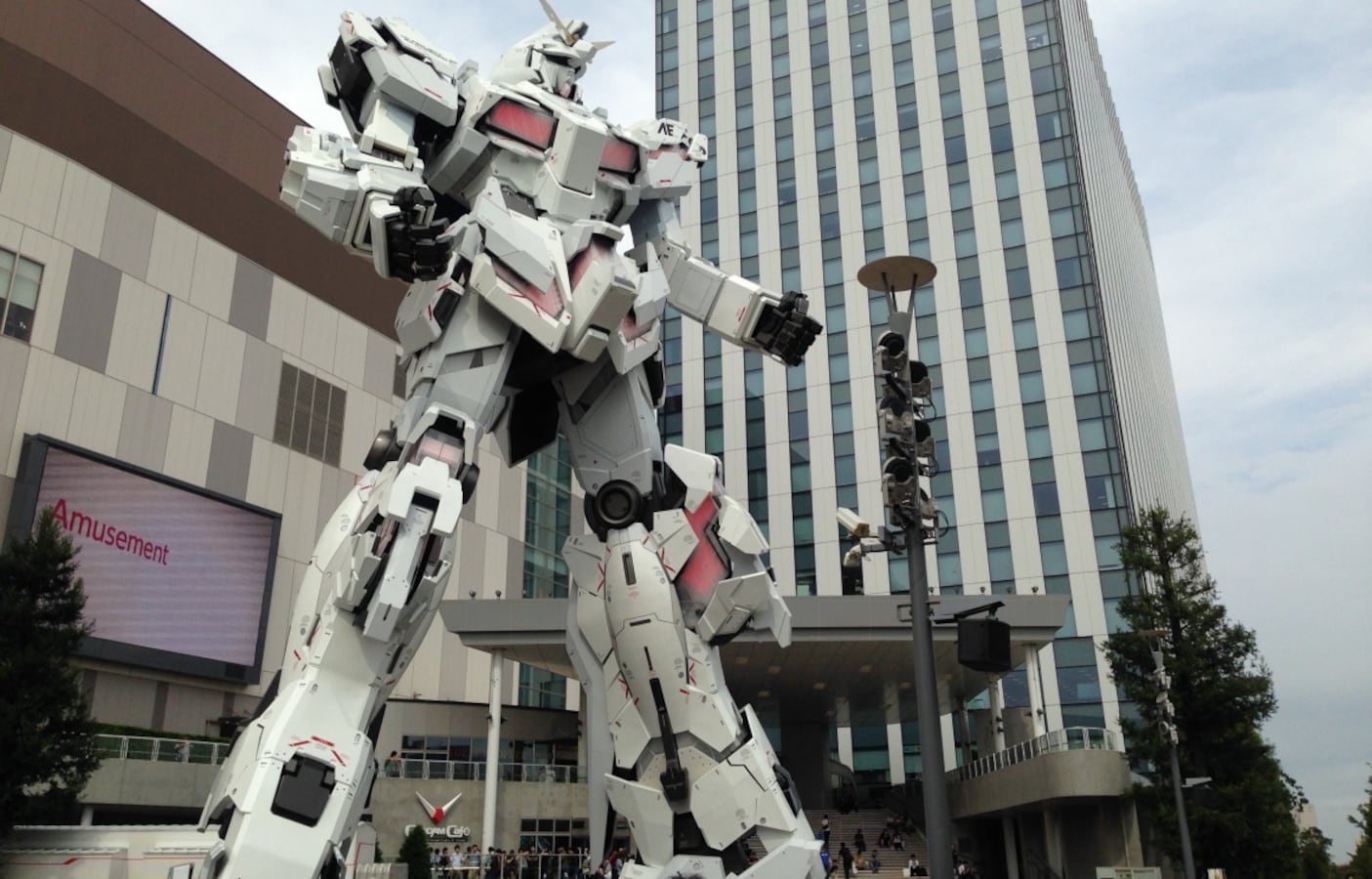 A New Life Size Gundam Statue Is Coming to Japan