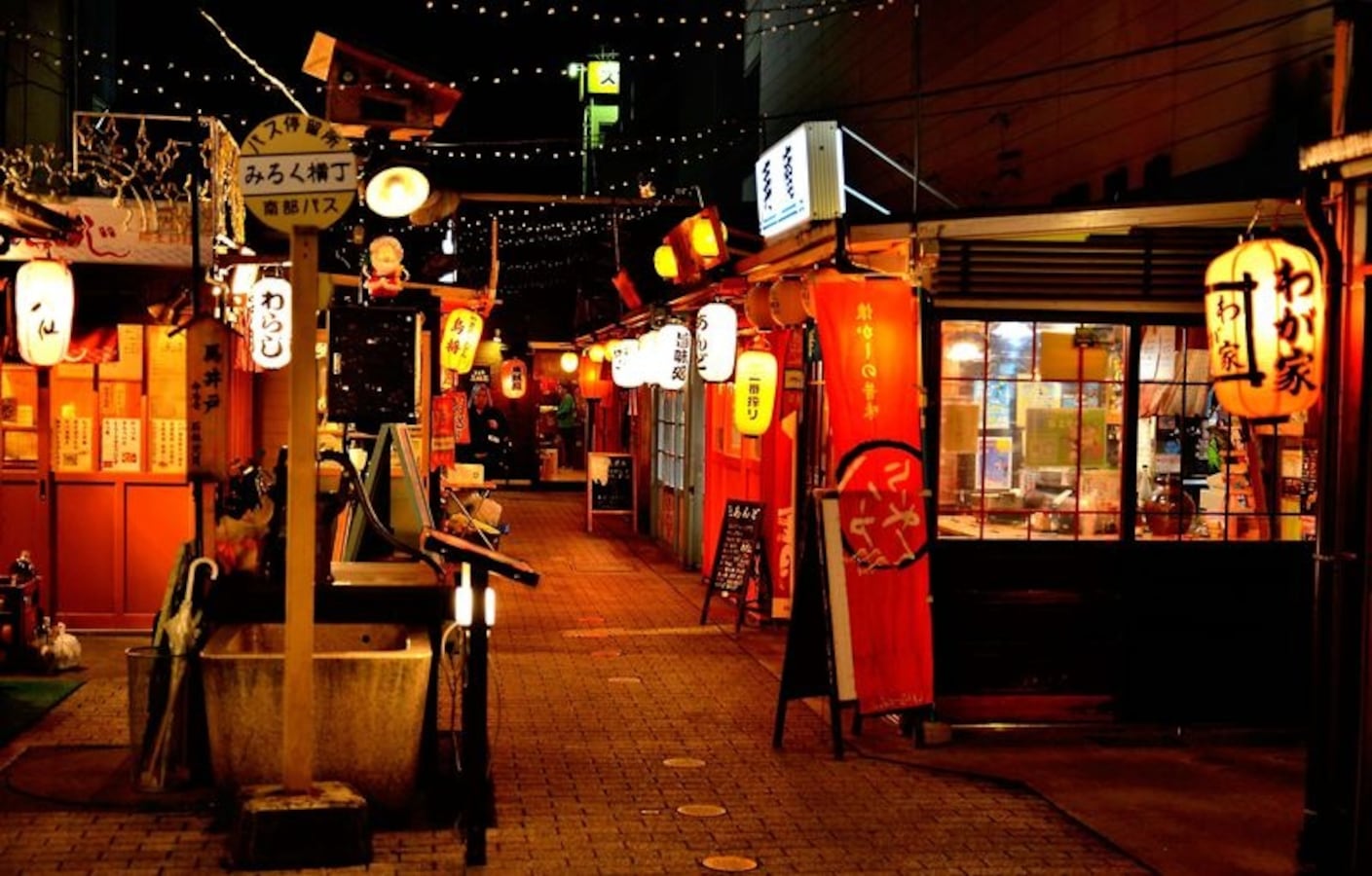 편안한 분위기의 감성 주점 in 도쿄 | All About Japan