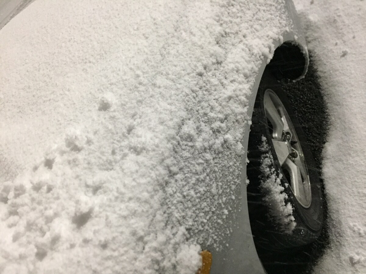 車の雪対策 冬用タイヤ ワイパー ガラスの凍結等の対策まとめ All About オールアバウト