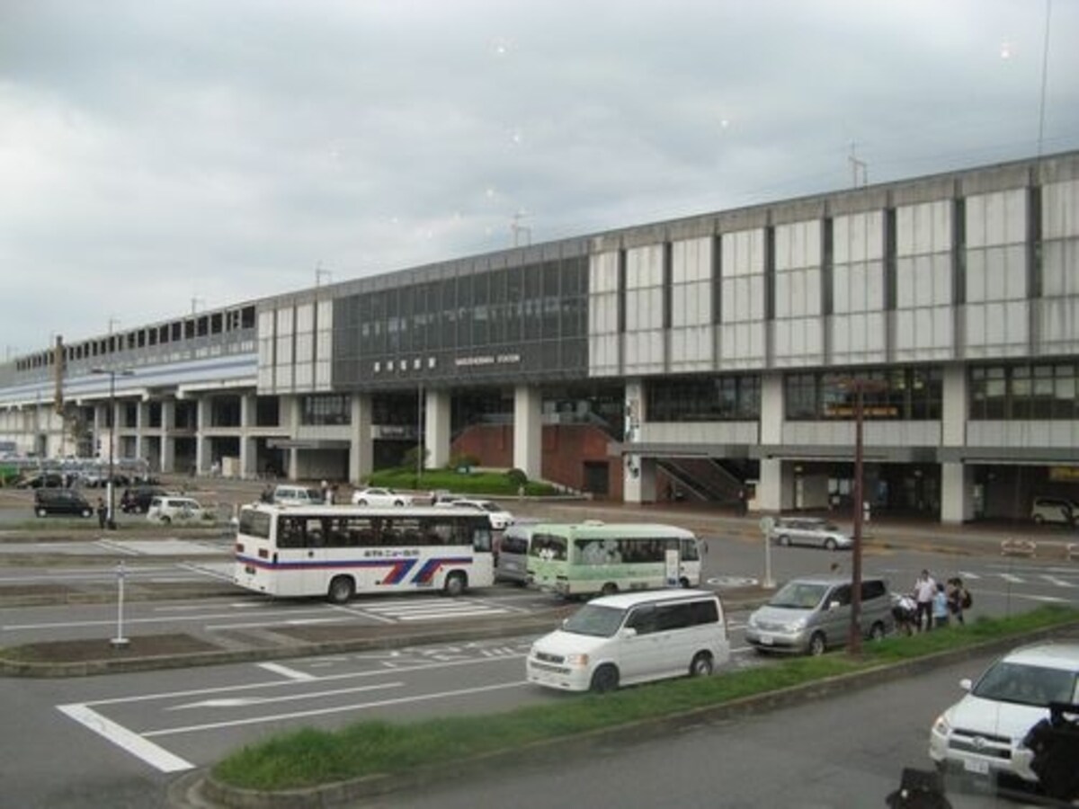 東北新幹線「那須塩原駅」。東京から1時間15分でリゾート地に到着する