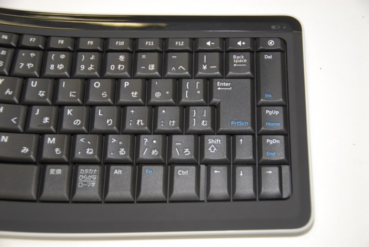 PgUp、PgDnキーなどはEnterキーの右側に配置されている。HomeキーなどはFnキーとの組み合わせで利用する