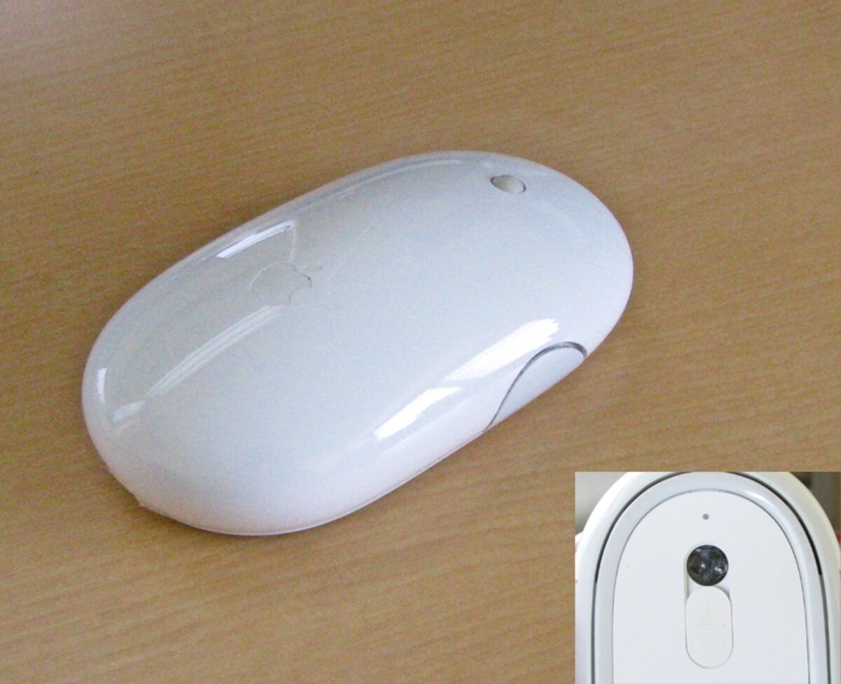 Wireless Mighty Mouse スクロールボール部分は後述の清掃方法でこまめに掃除してやれば何年でも使えます（クリックで拡大）