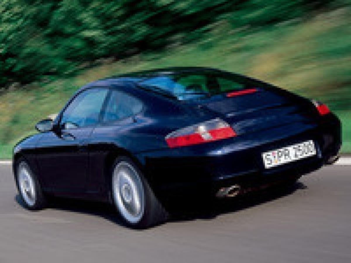 ポルシェ911（996型） 外観後ろ