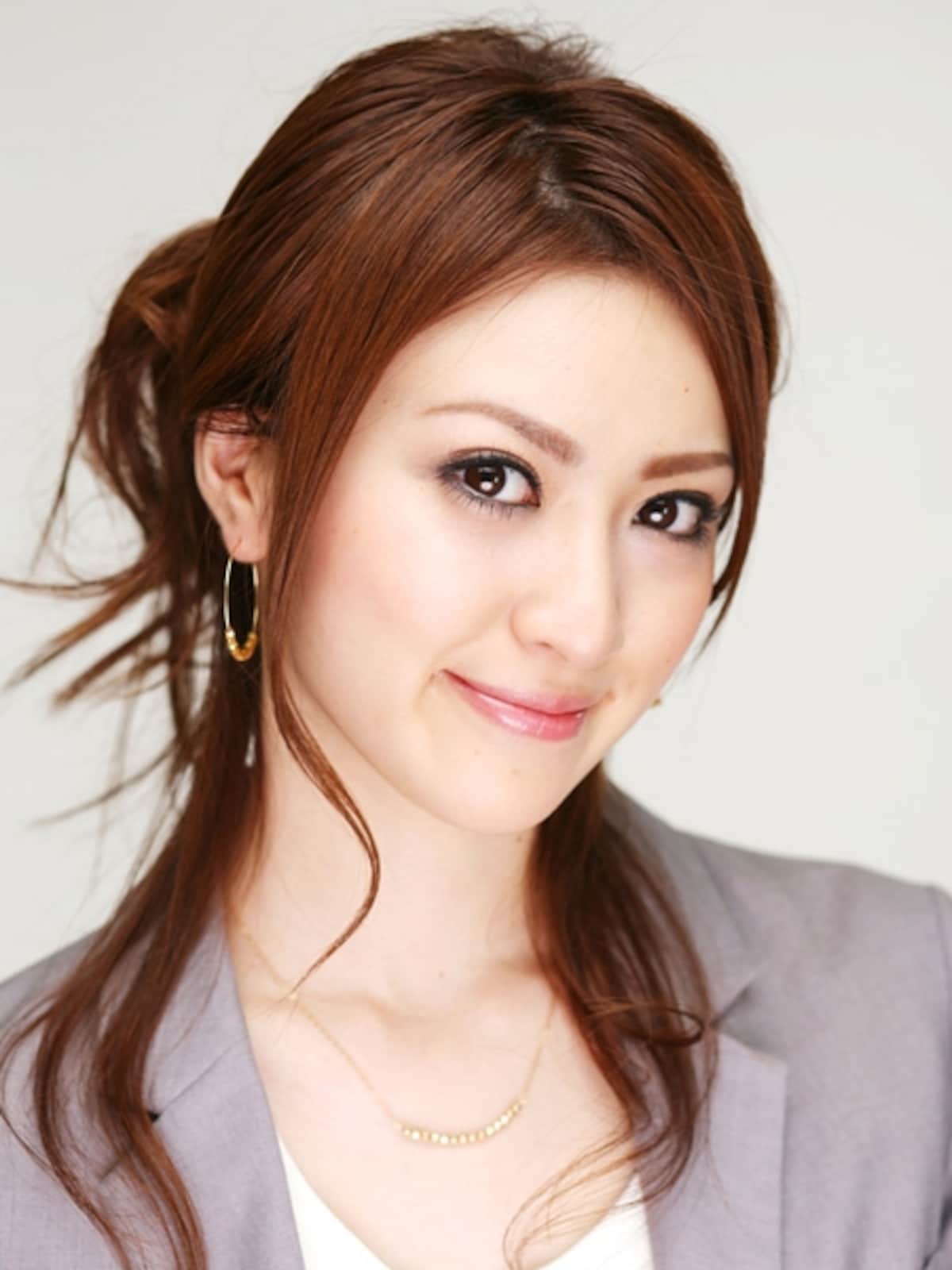 オフィスでも対応可能なナチュラルメイク美人の完成です！