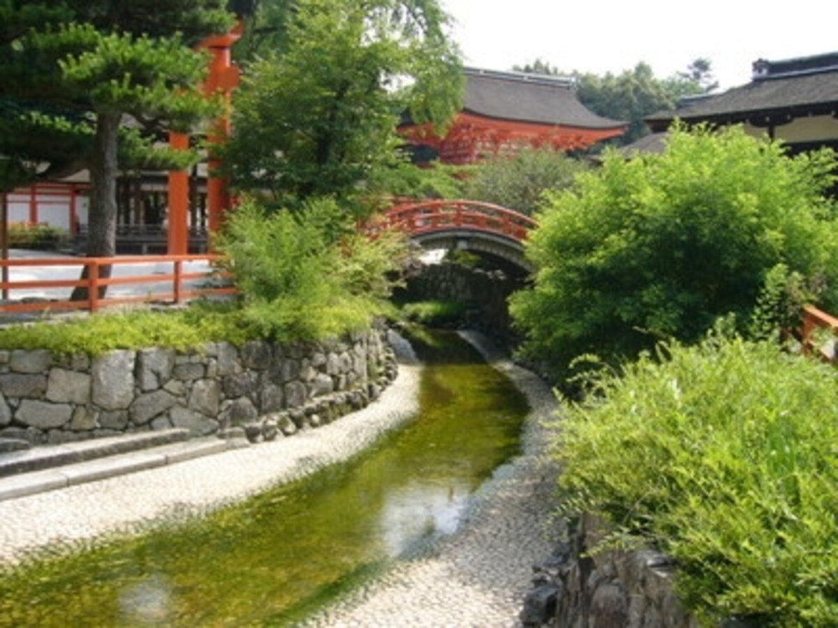 この場所がみたらし団子のルーツなのだとか