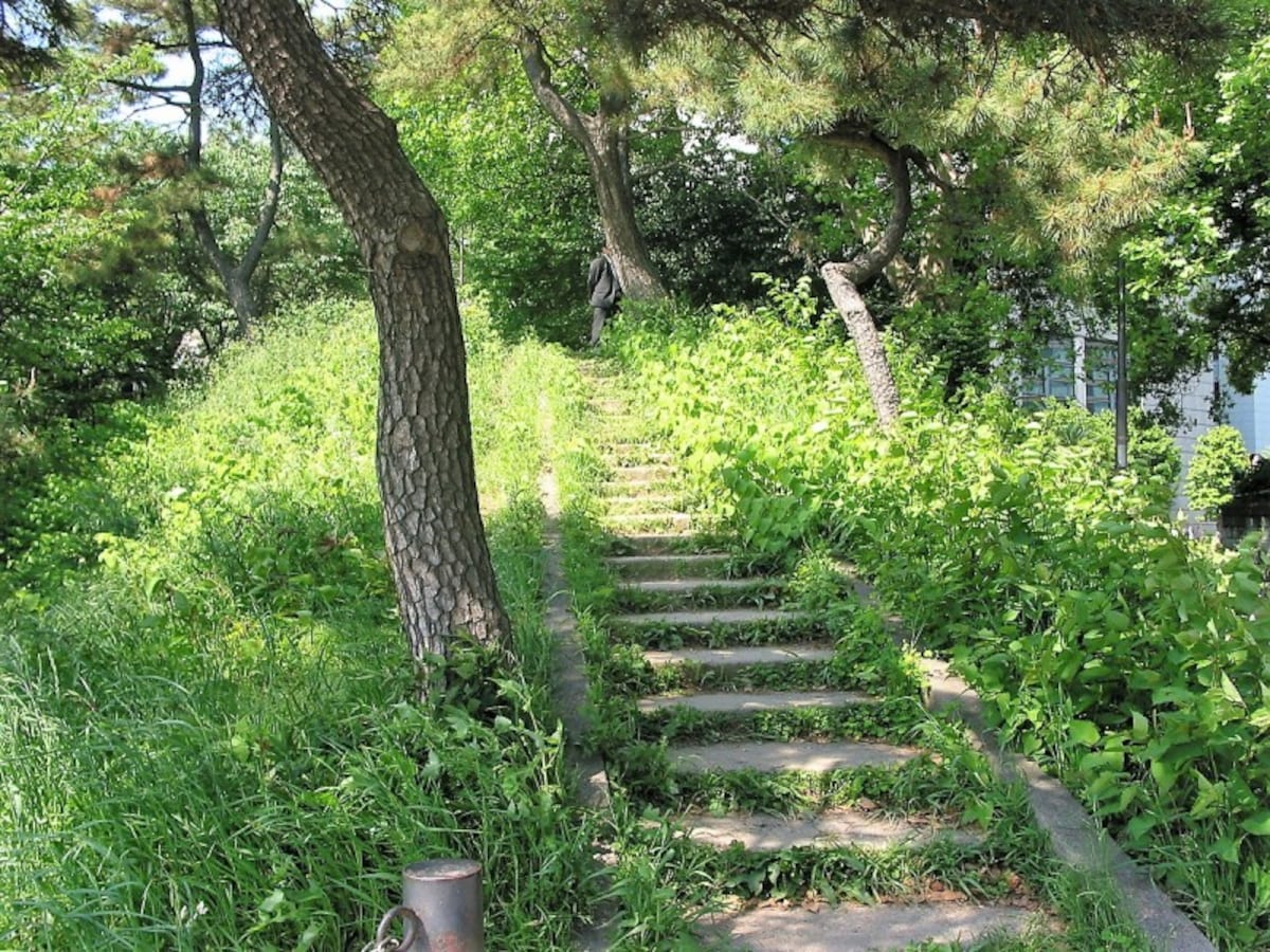 まるで明治時代にタイムスリップしたようなロケーション