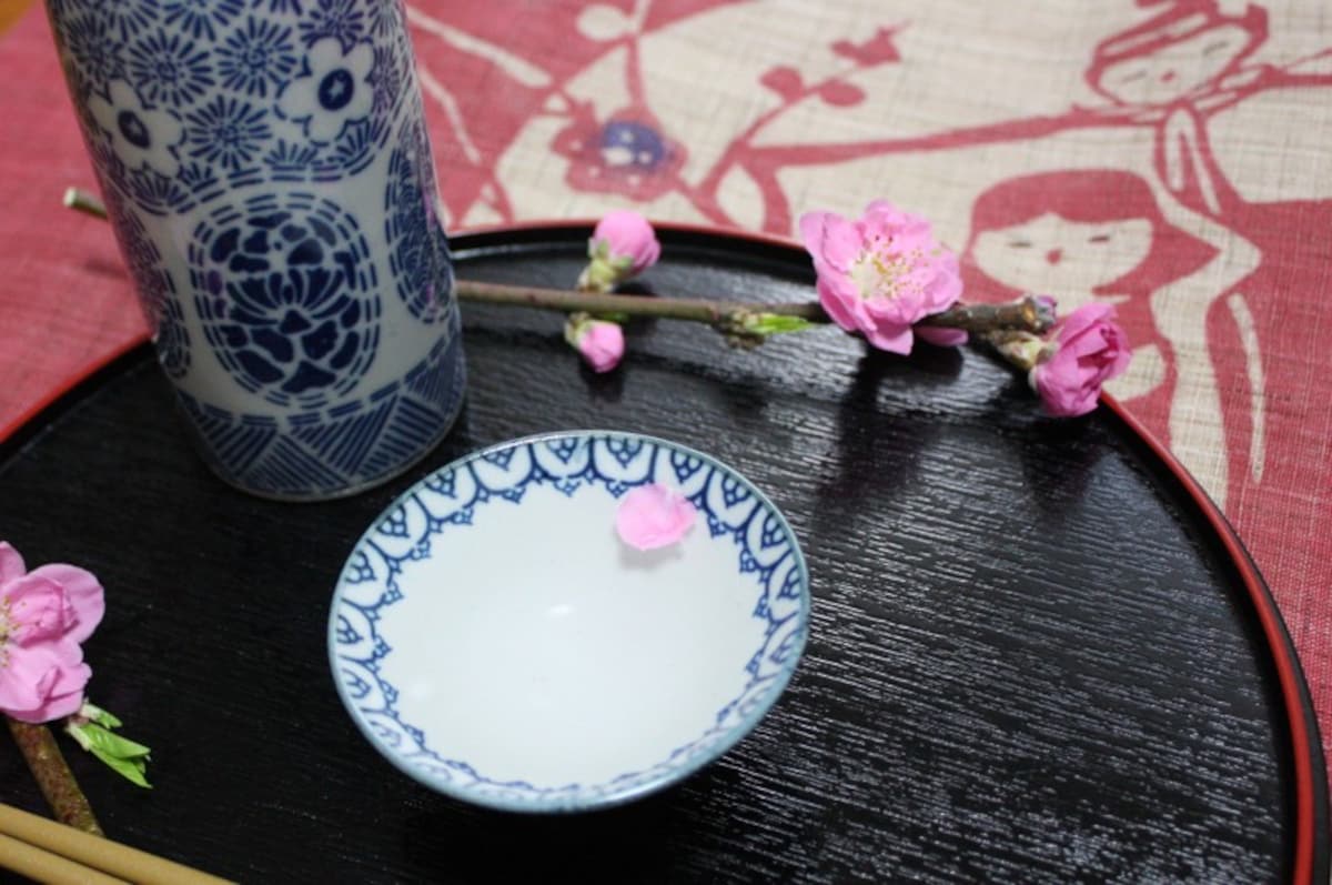 桃花酒、ひな祭り白酒の由来