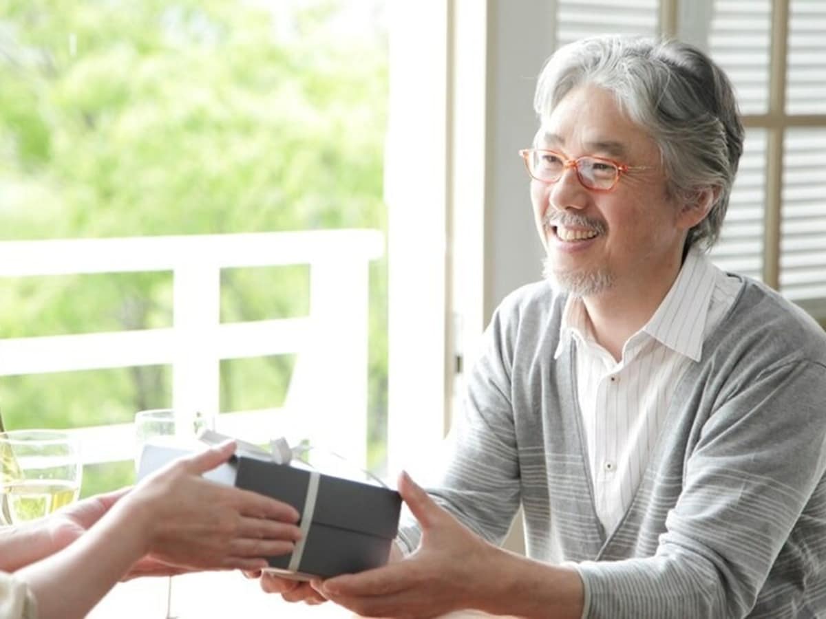 手土産やお年賀の渡し方マナー