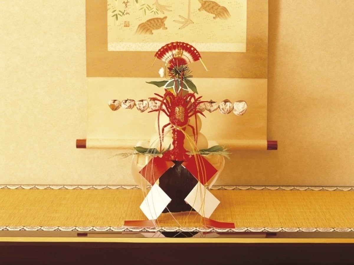 鏡餅は年神様が宿るところ（依り代）です