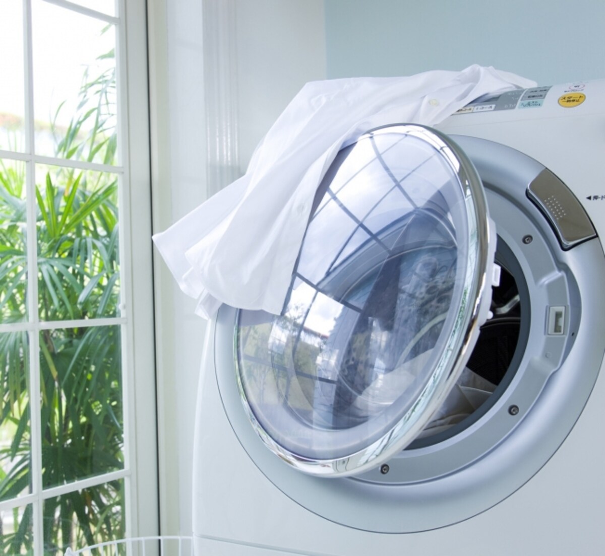 洗濯が終わったらフタを開けて換気を。その際部屋の換気も忘れずに
