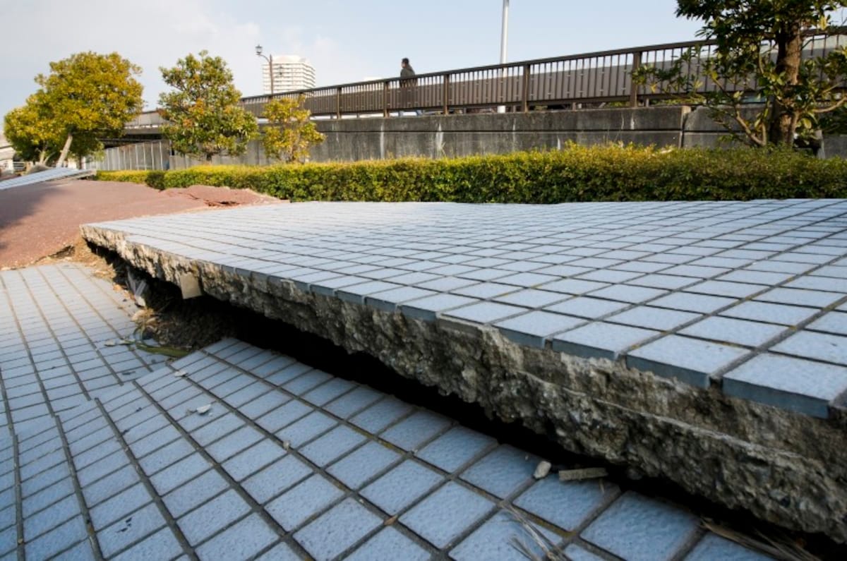 地盤が強固であること、自然災害にあいにくい立地であることは住まい選びの必須条件です