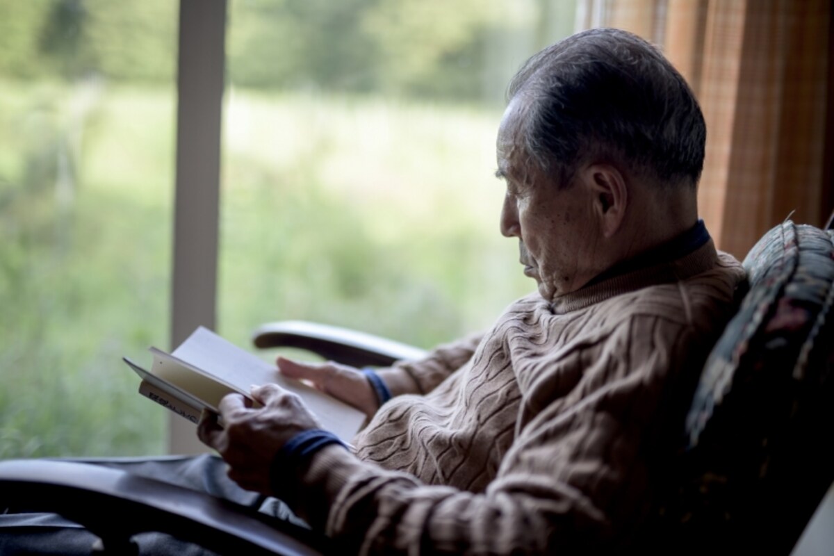 北向きの窓のある部屋は仕事や読書に向く