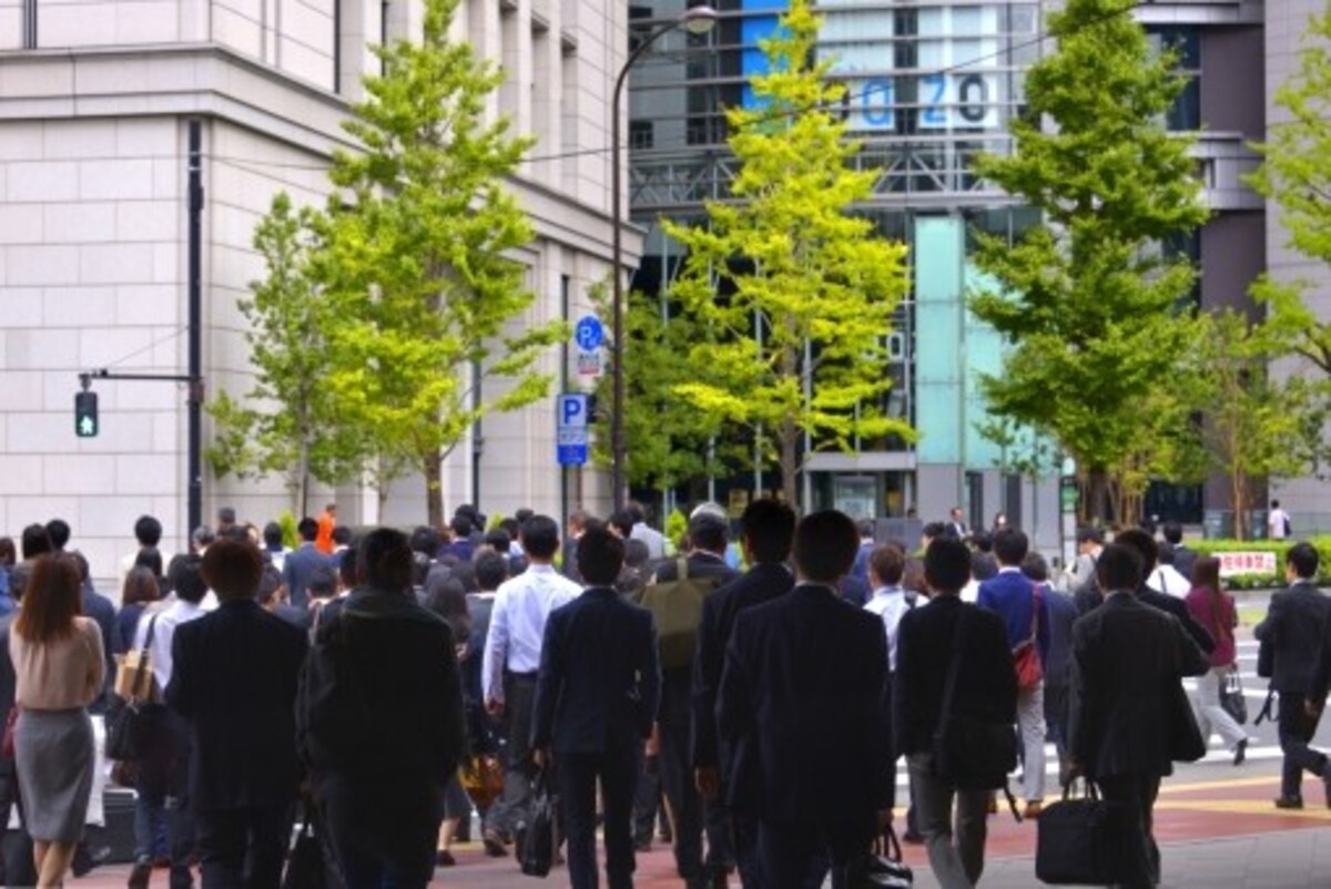 会社でのコートのマナー