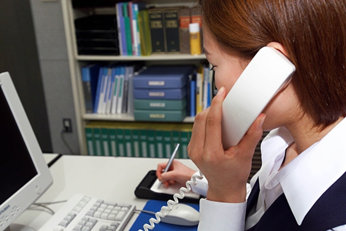 代行サービスを利用するのも賢い選択。仕事のチャンスを取りこぼさないようにしましょう
