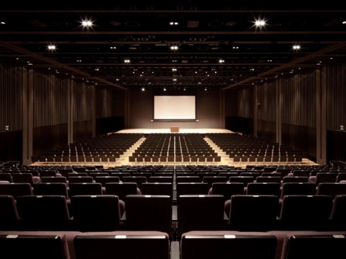 日本橋三井ホール