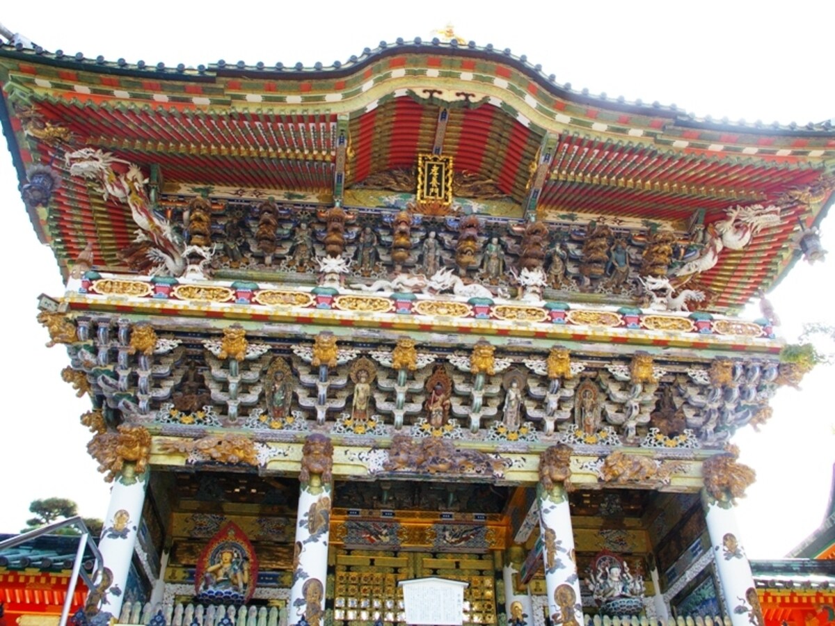 耕三寺の門