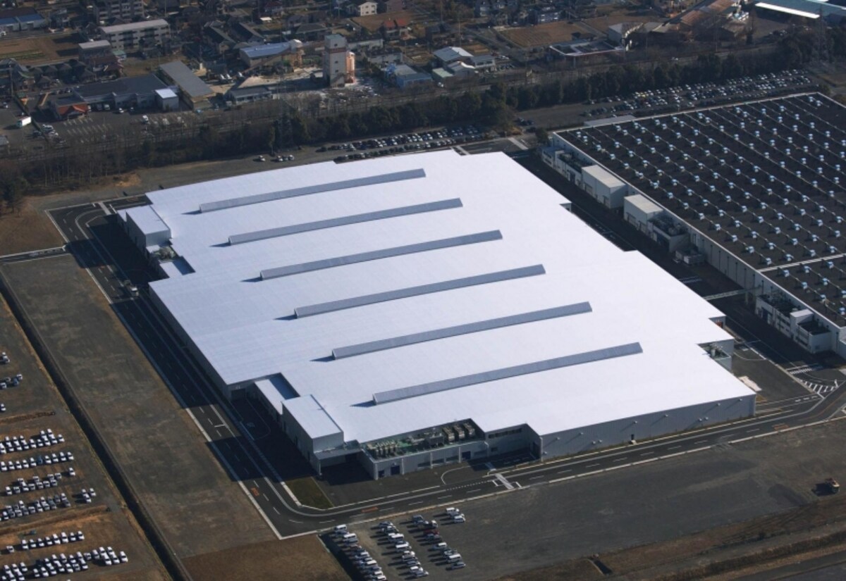 エンジン工場