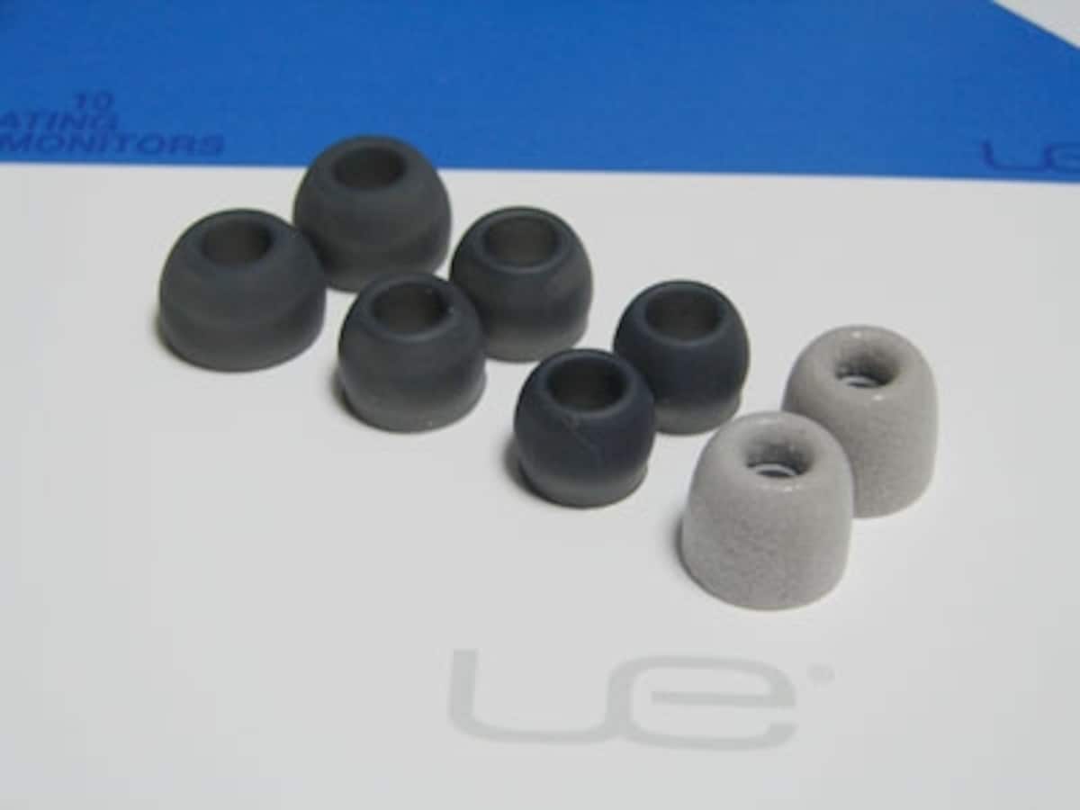 付属のイヤーチップ。undefinedフォームタイプは1サイズのみ。
