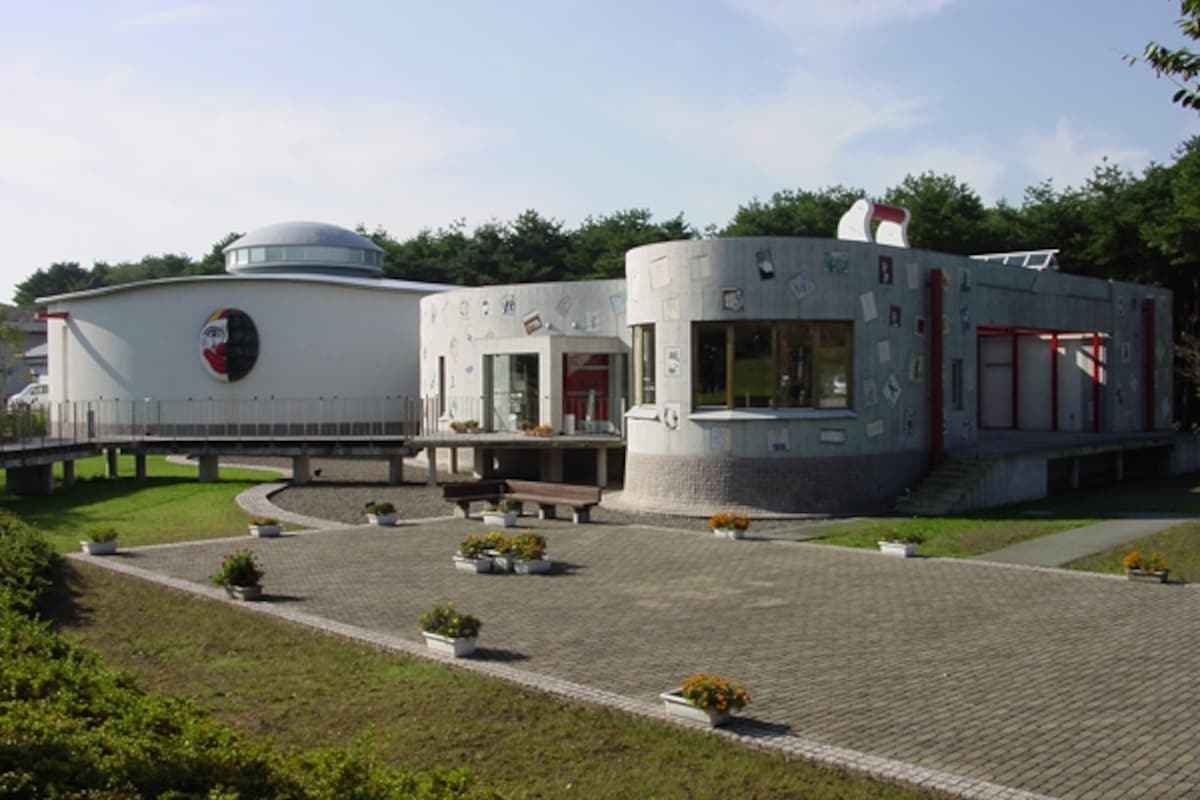 寺山修司記念館　外観