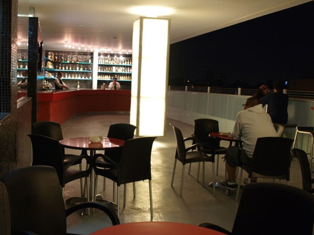 bar2