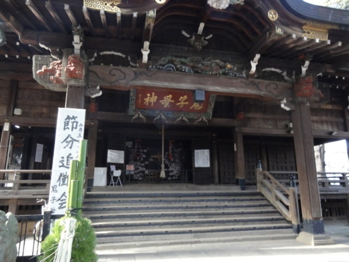 まずは鬼子母神にある「大黒天」へ