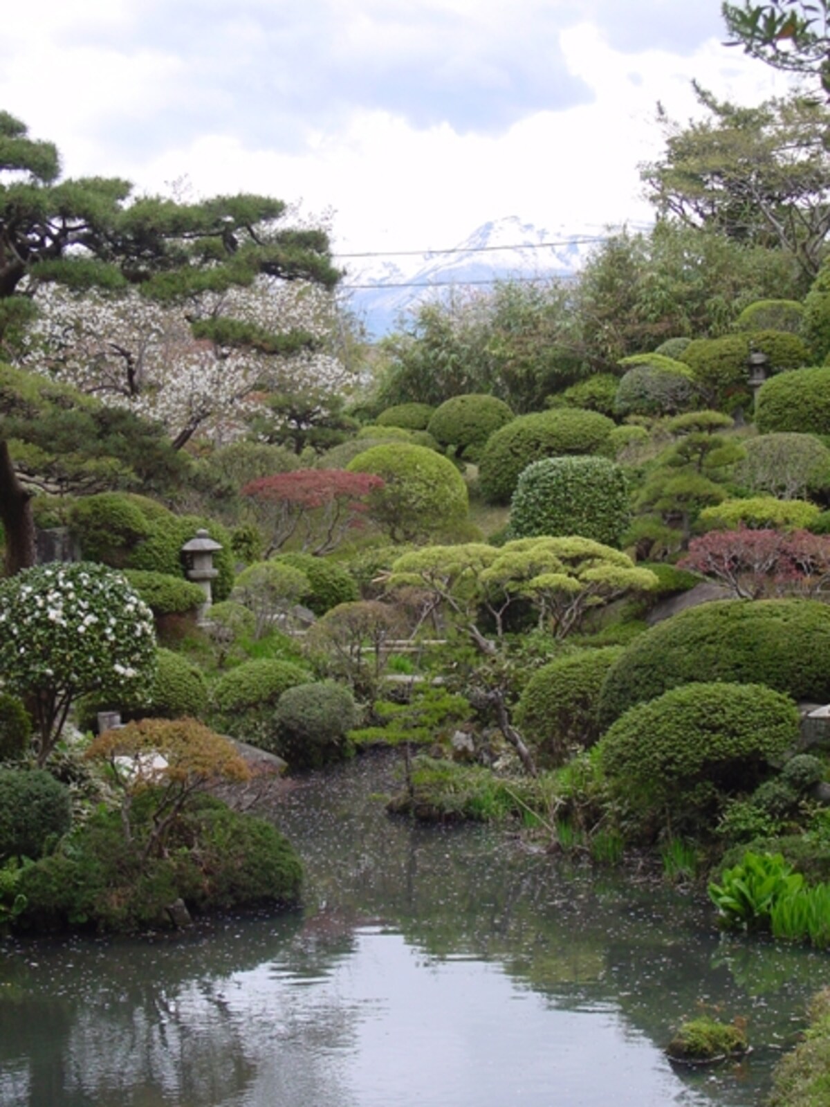 本間美術館　鶴舞園