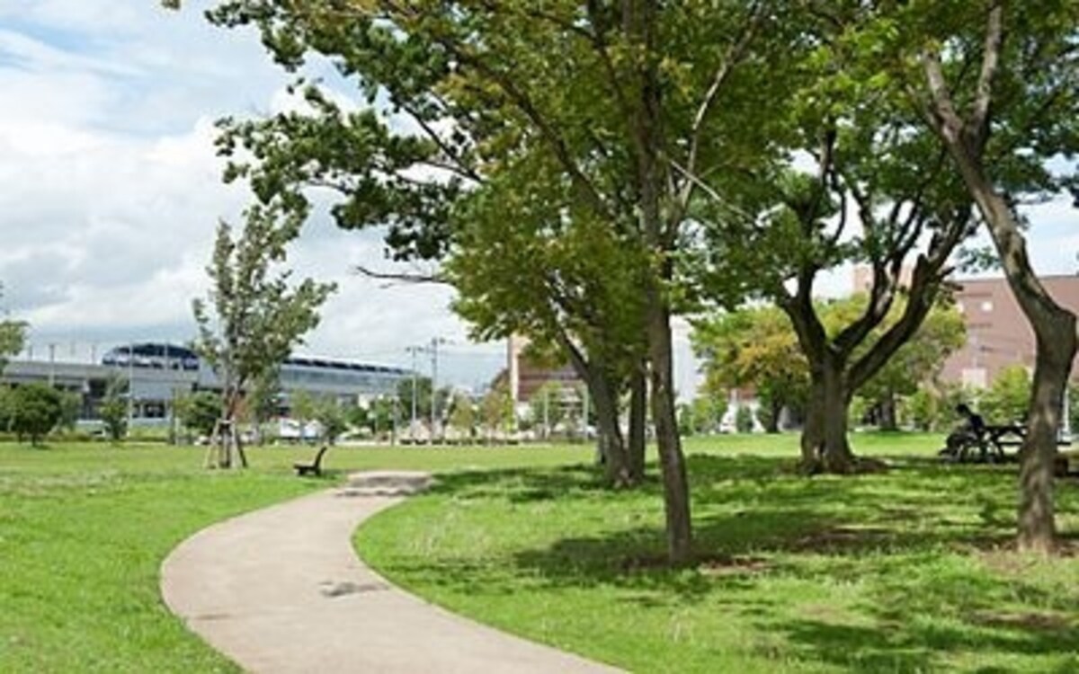 流山おおたかの森駅南口公園