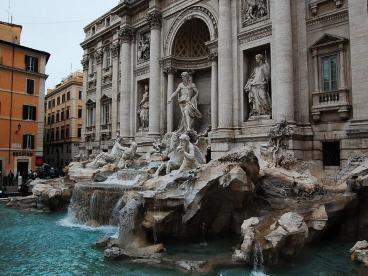 trevi3-sawa