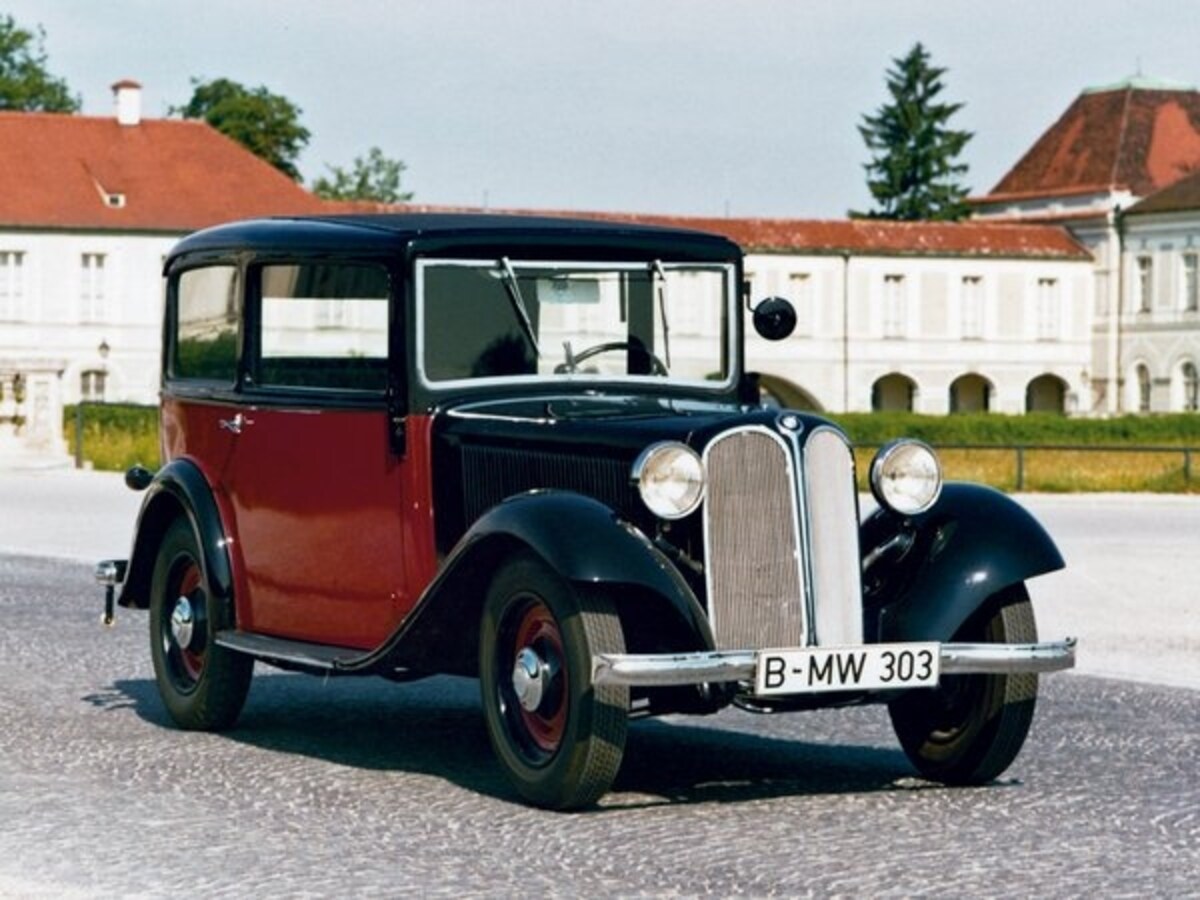 BMW303