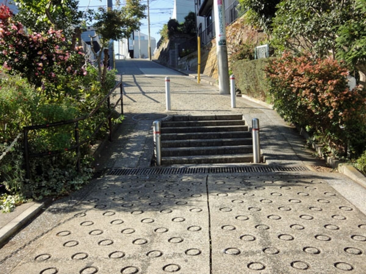 階段状の道路