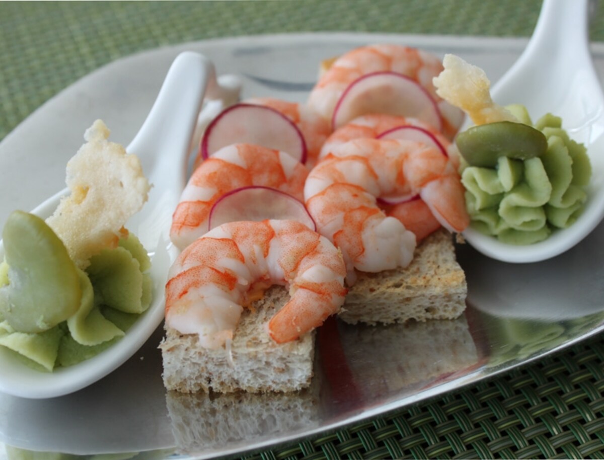 ふんわりとしたやさしい味わい、そら豆のムースなど