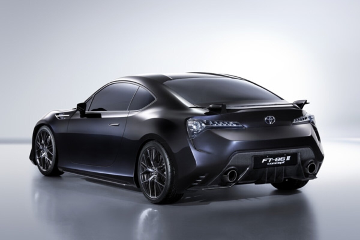 トヨタ FT-86