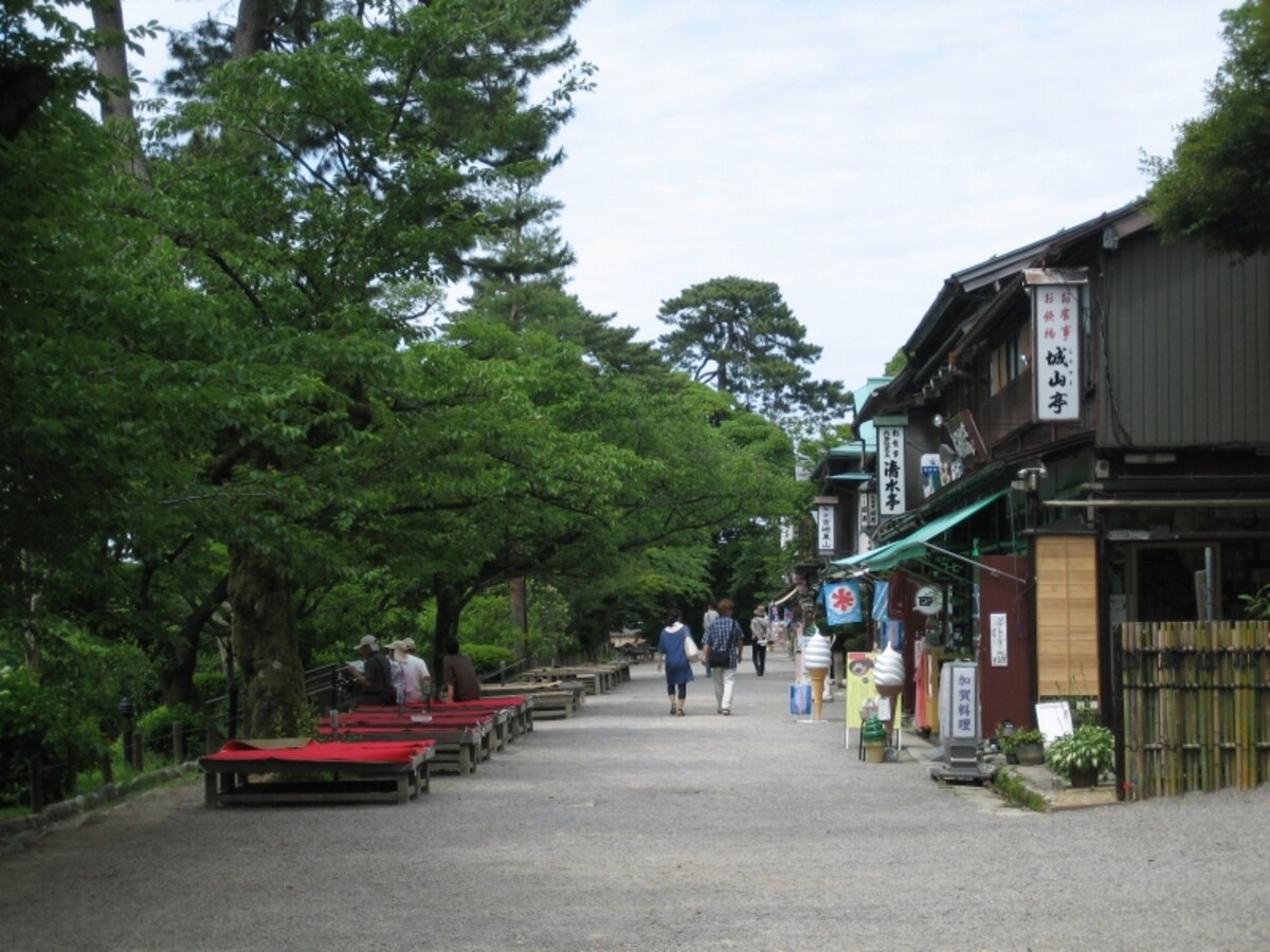 兼六園の茶店